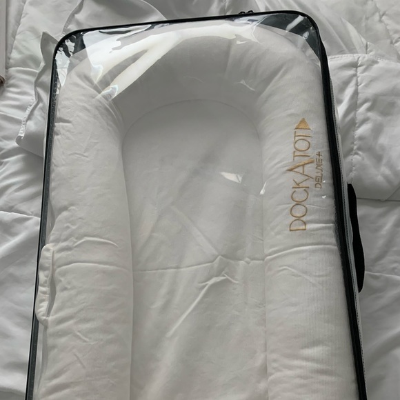 DockATot deluxe +